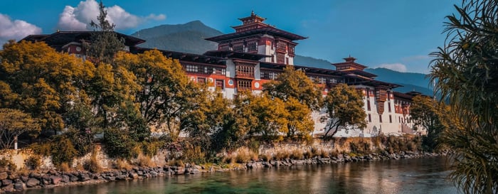  ? Bhutan monasteries and unique experiences 