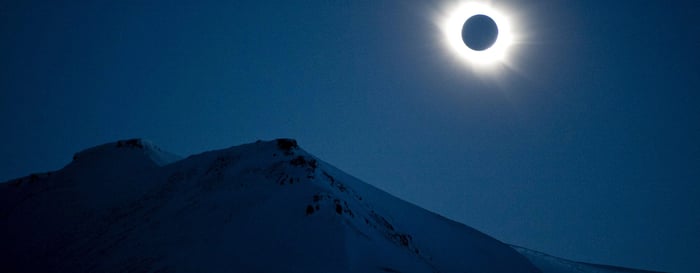 Total solar eclipse spotted over islands in the Arctic