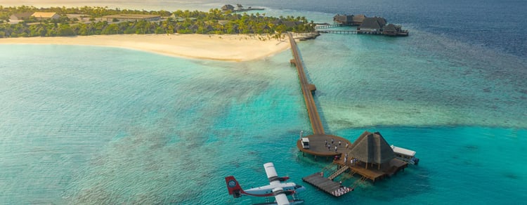  ? Seaplane arriving at Heritance Aarah 