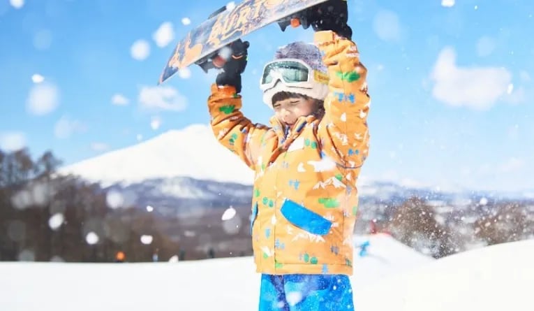 Family skiing at Karuizawa Snow Park