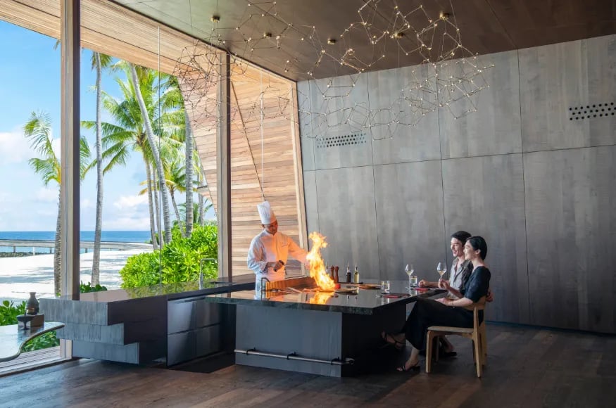 Private dining at St.Regis Vommuli The Maldives