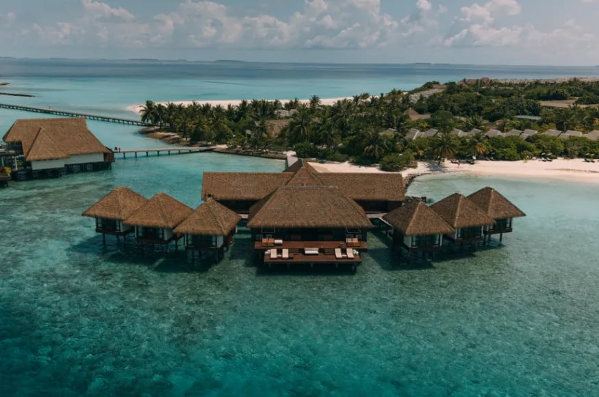 Overwater villa at Heritance Aarah